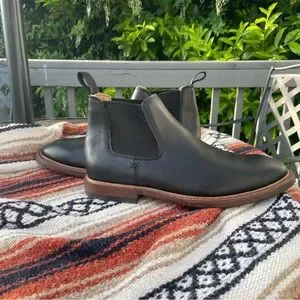 Sutro | Shoes | Sutro Chelsea Boots Nwot | Poshmark display picture 1
